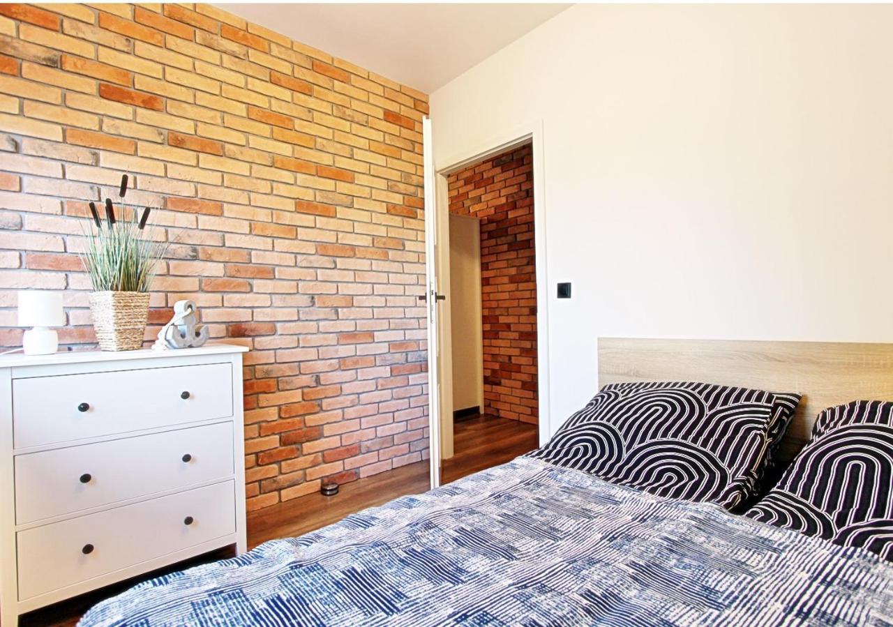Apartament Kotwica Z Prywatnym Miejscem W Hali Garazowej Apartamento Świnoujście Exterior foto