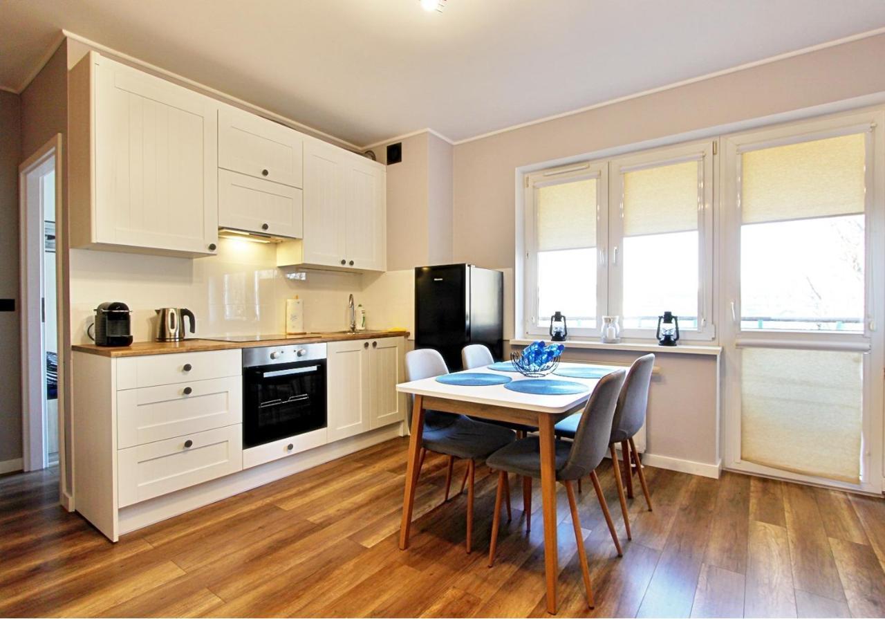 Apartament Kotwica Z Prywatnym Miejscem W Hali Garazowej Apartamento Świnoujście Exterior foto